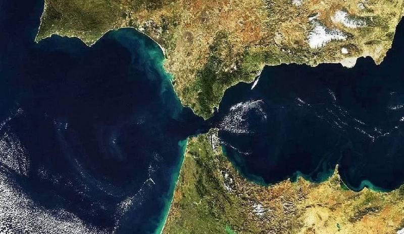 Гібралтар Гібралтар